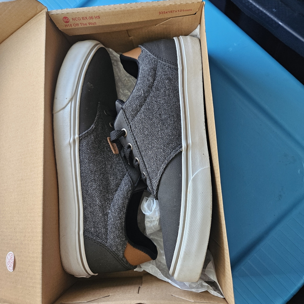 Vans Black and Brown Men's Sneakers - Picture 5 of 13